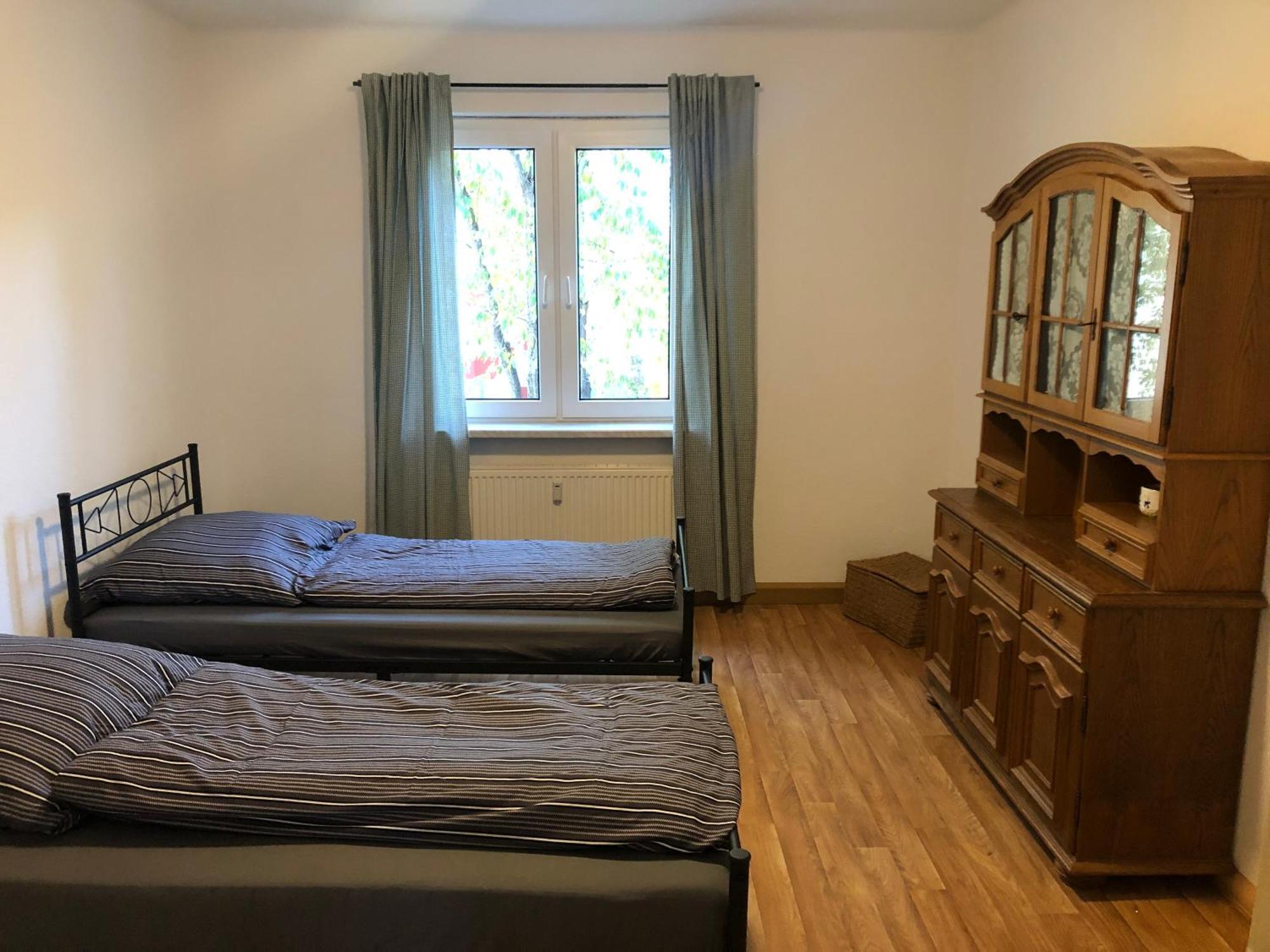 Ferienwohnung Monteurzimmer Heinzberg Haus Arnstadt Ngoại thất bức ảnh